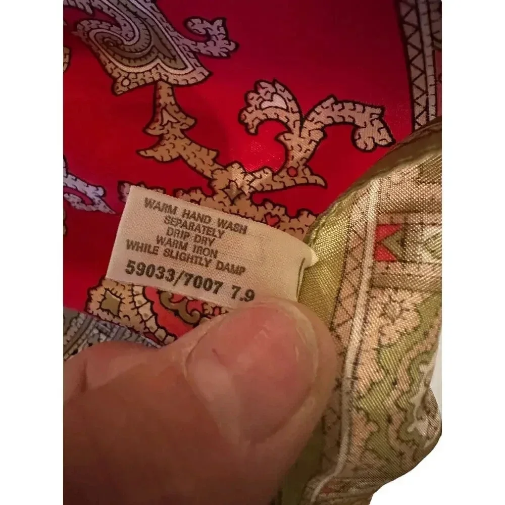 Sr Michaud Red & Gold Paisley Pattern Rayon Satin Made In Italy Table Runners